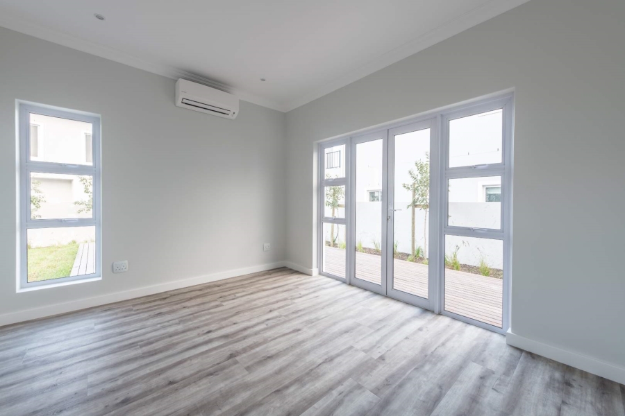 To Let 3 Bedroom Property for Rent in Val De Vie Estate Western Cape
